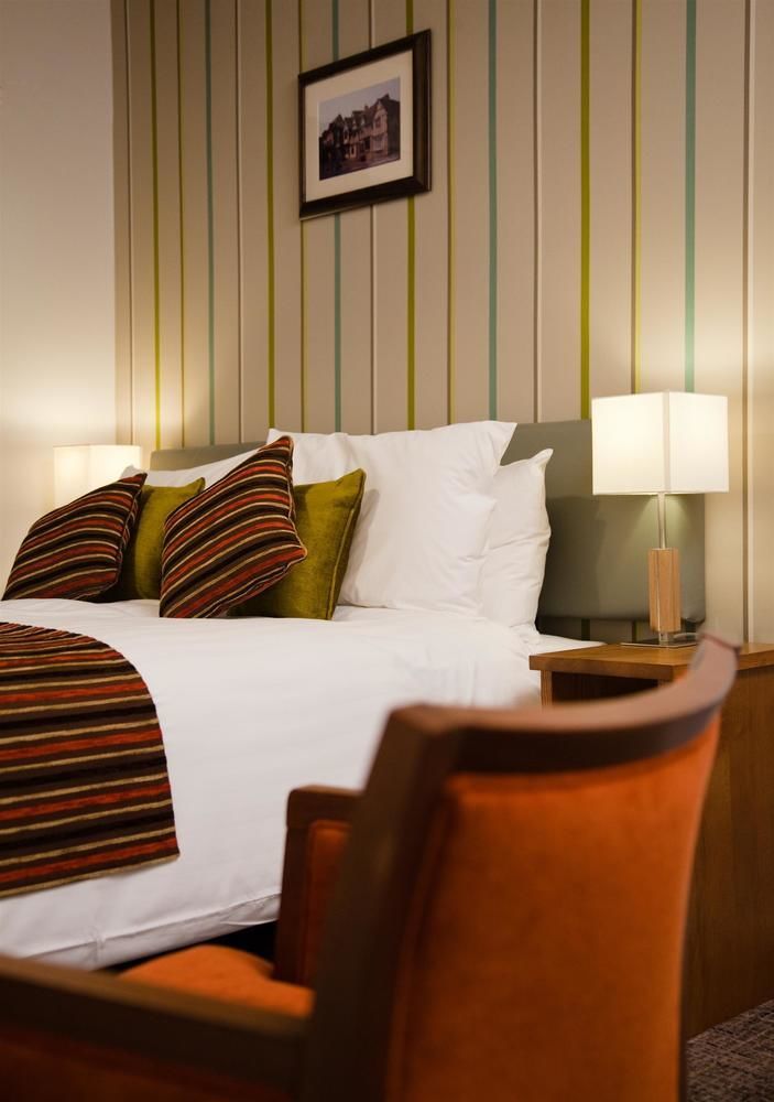 Henley Hotel エクステリア 写真